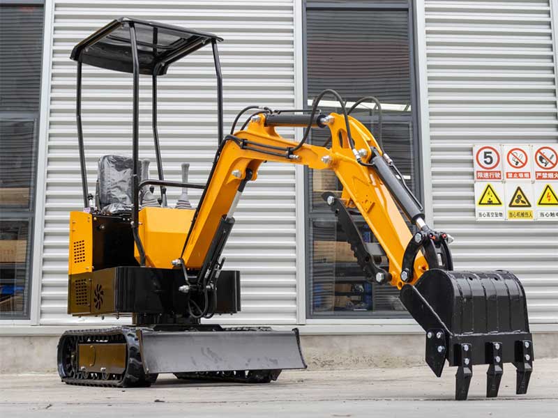 You must pay attention to the maintenance of a newly purchased small excavator during the running-in